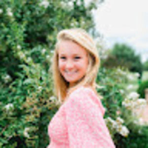 Meet your Posher, Abbey